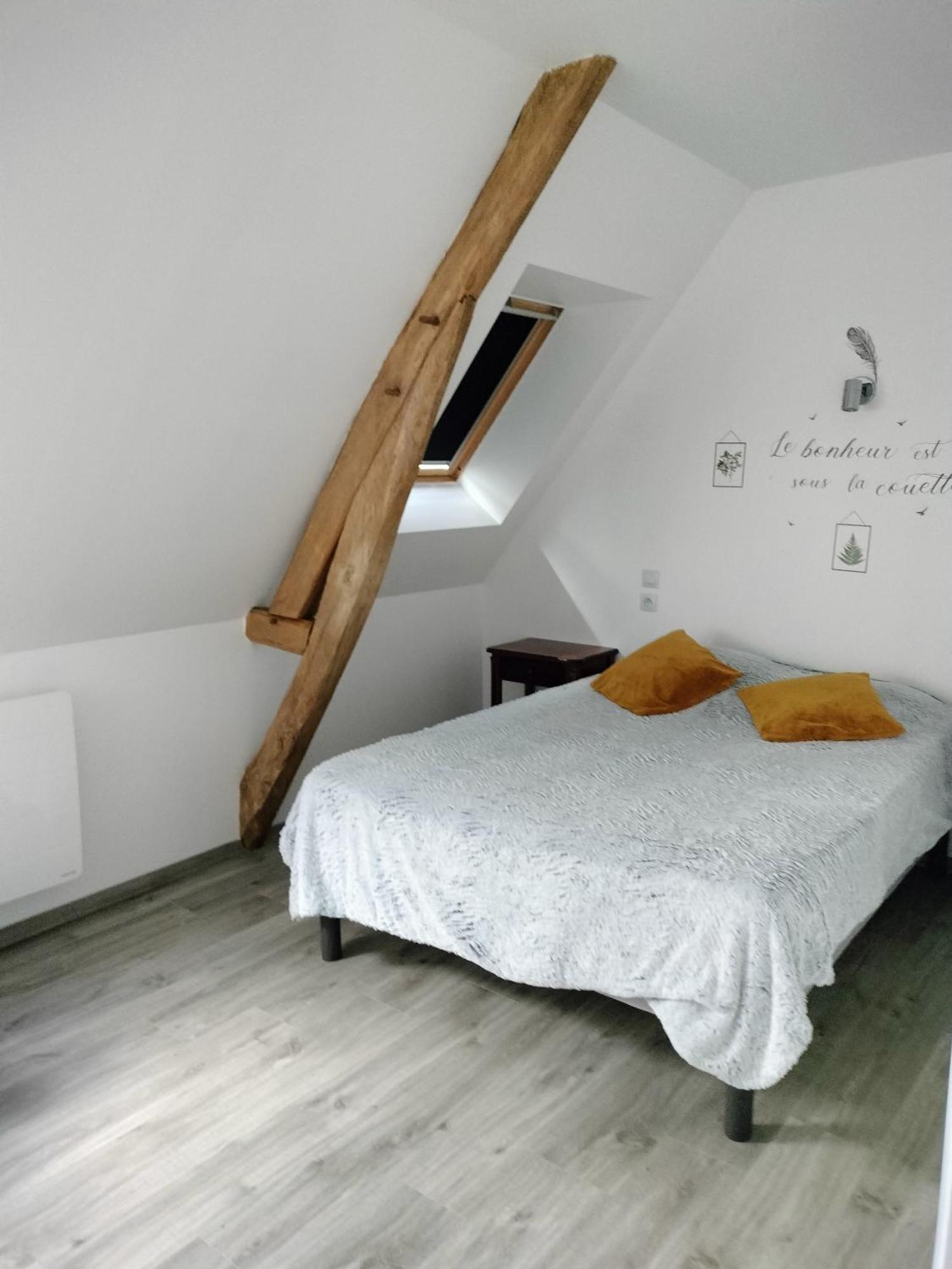 Chambre D'Hotes L'Orchidee Voutre エクステリア 写真